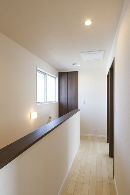 20150317注文住宅 2階ホール収納